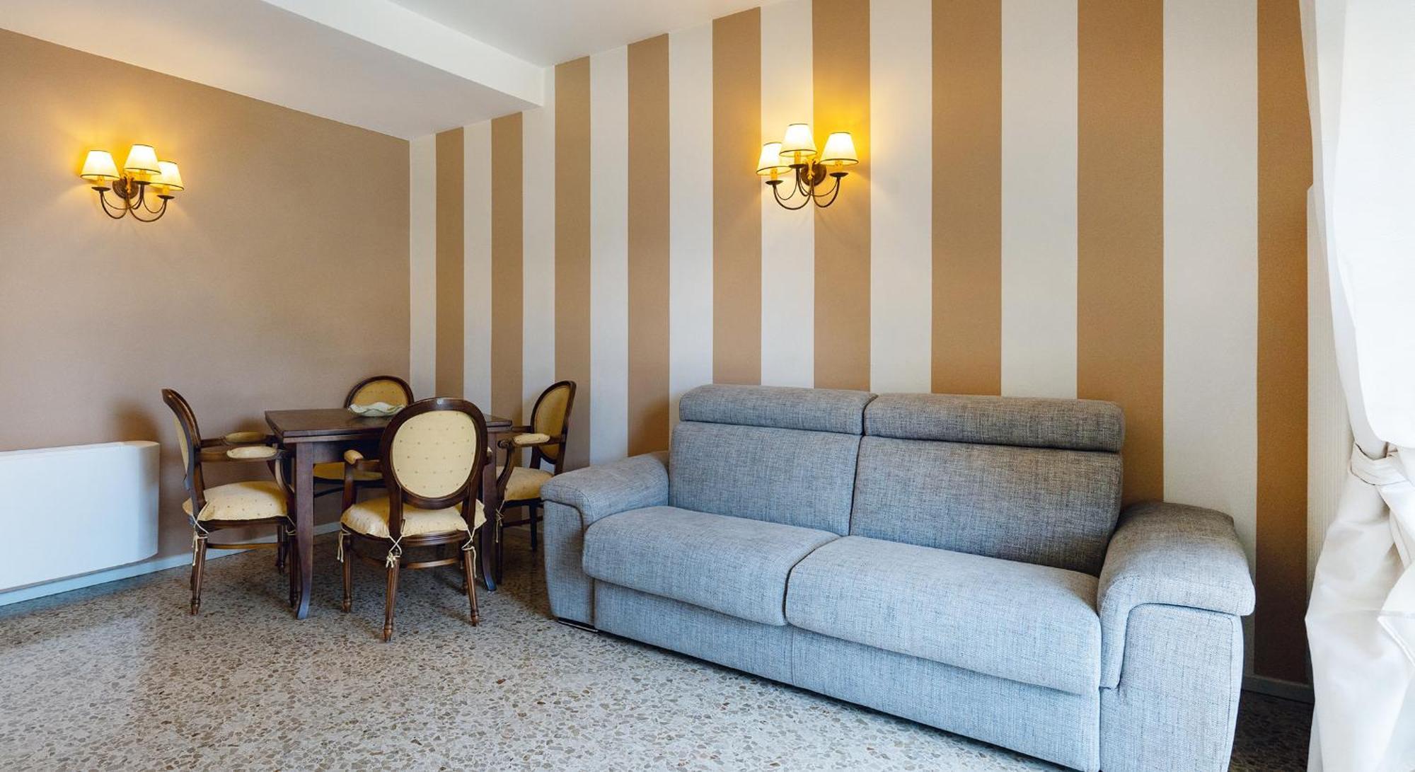 Aparthotel Residenza Dei Fiori Cannero Riviera Exterior foto